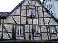 Arweiler wallpapered house